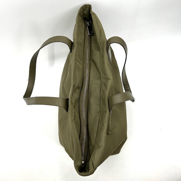 MARC JACOBS Army Green Wingman 100% Nylon Tote Bag Purse - Picture 6 of 10
